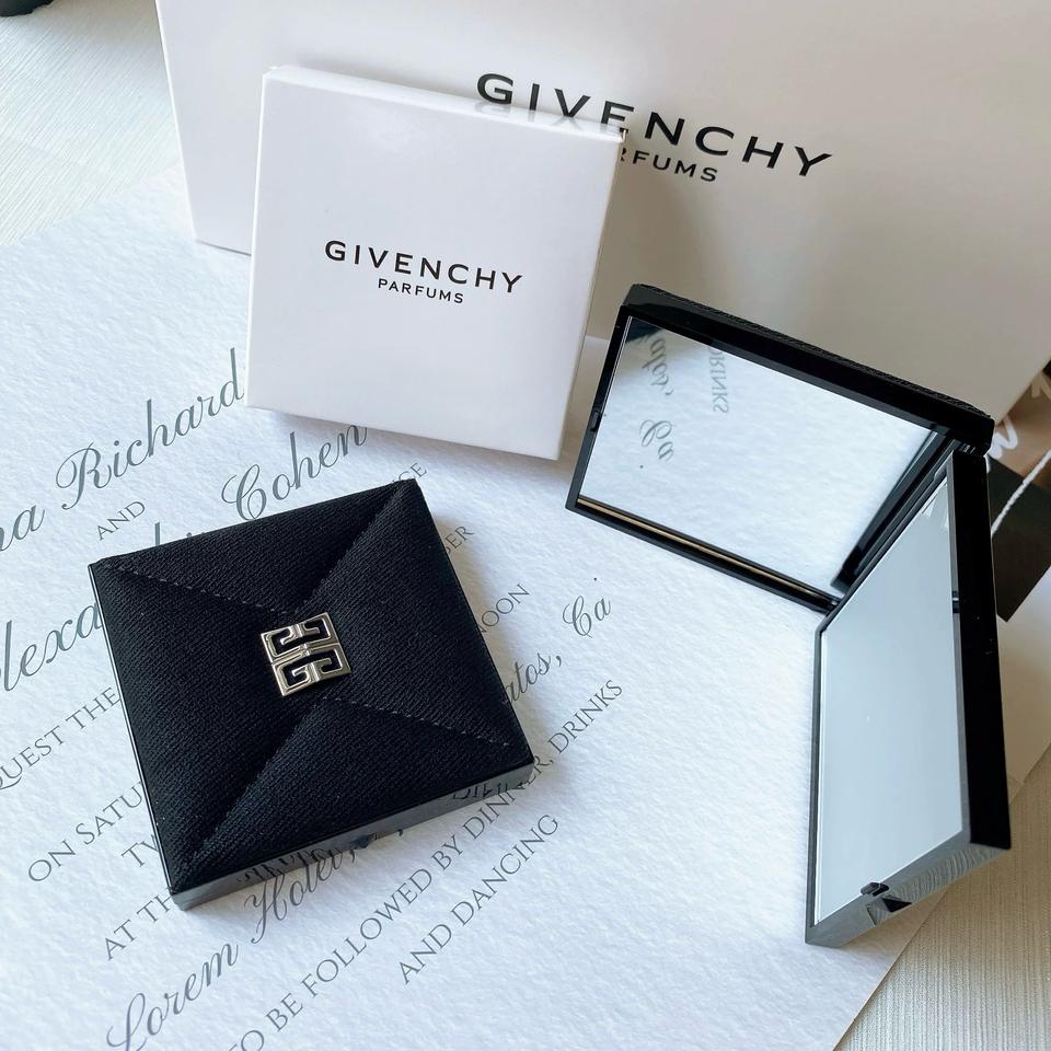 지방시 포켓거울 손거울