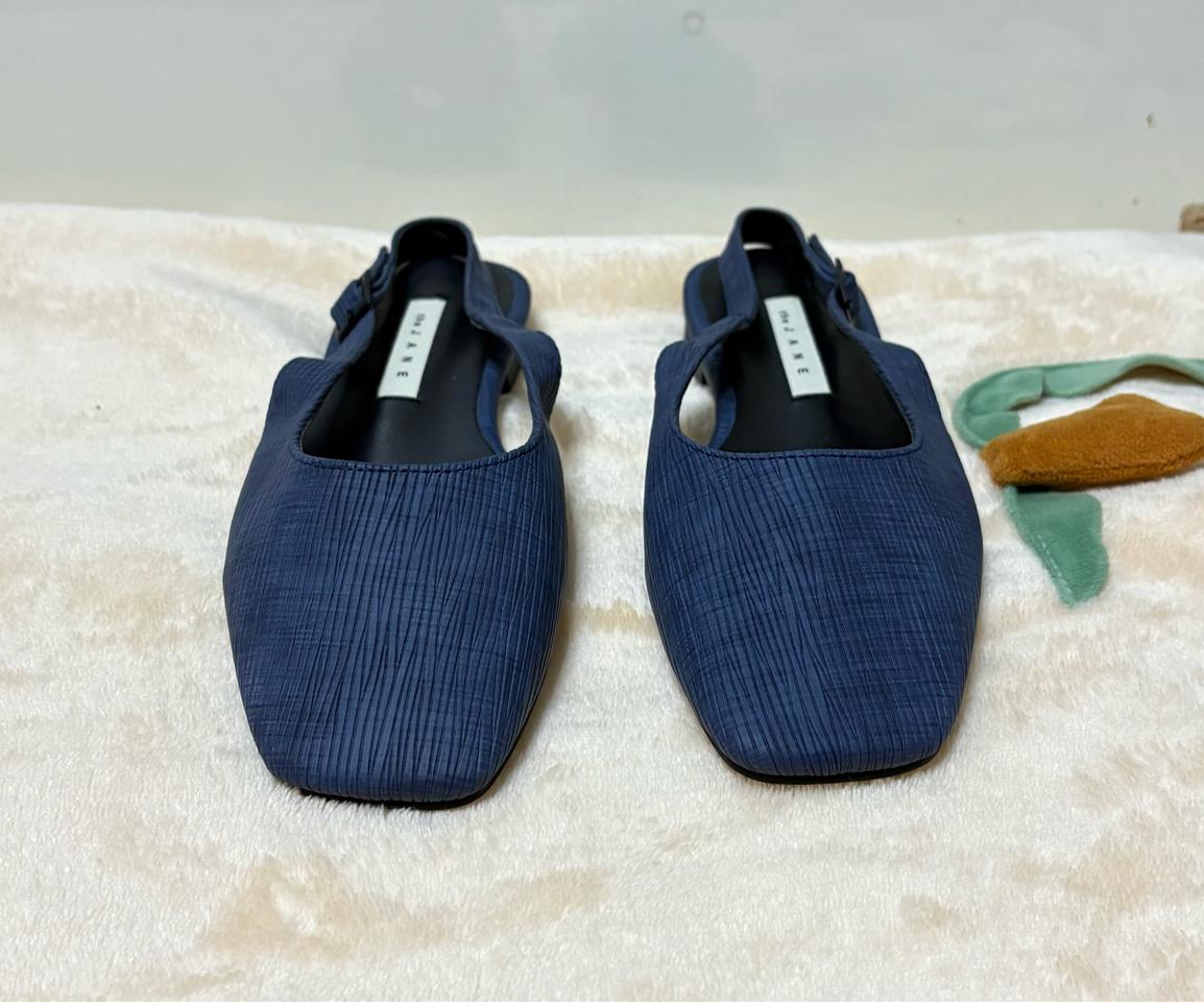 스퀘어 플랫굽 슬링백 230