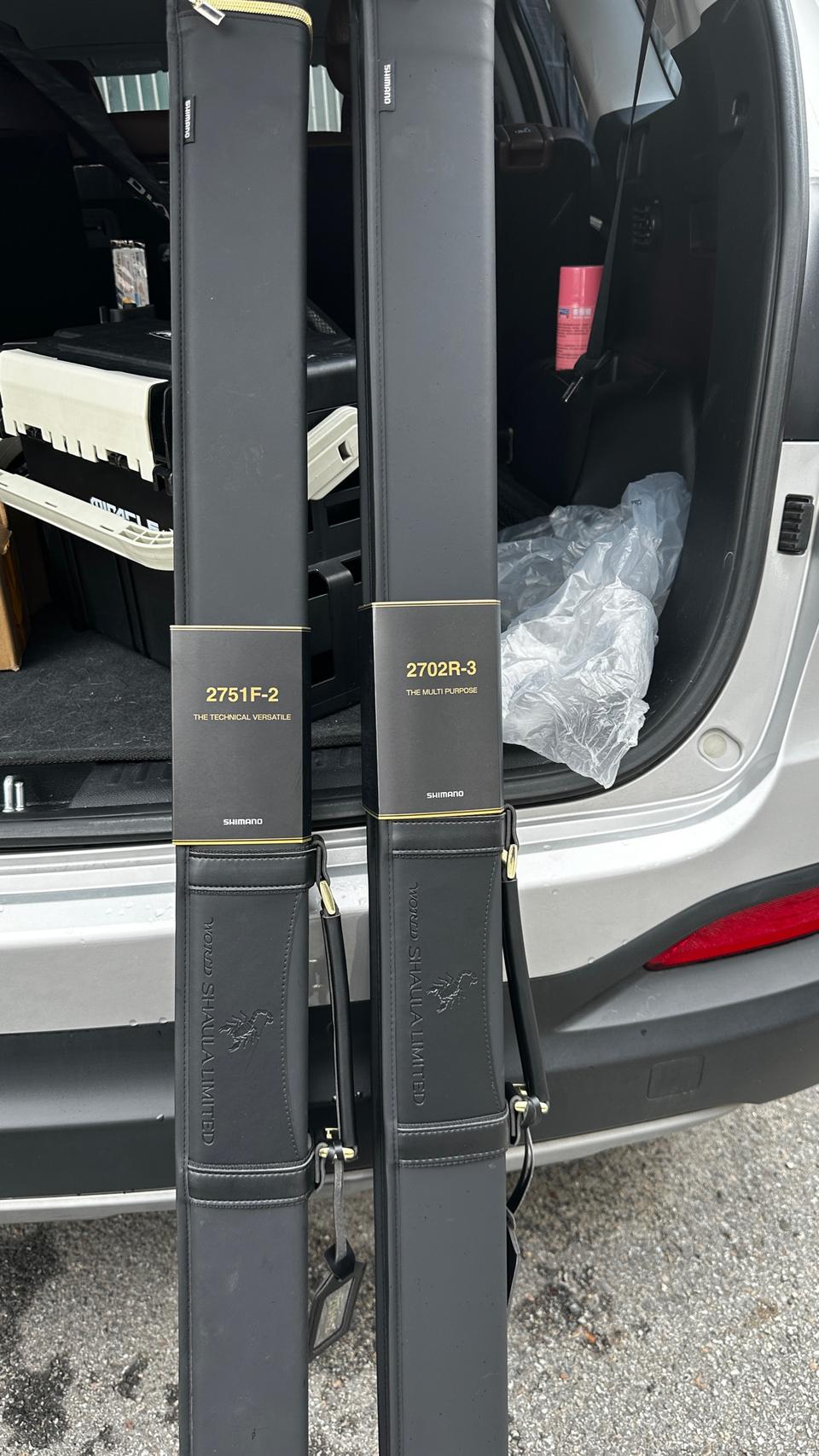 시마노 월드 샤우라 리미티드 시피닝베이트