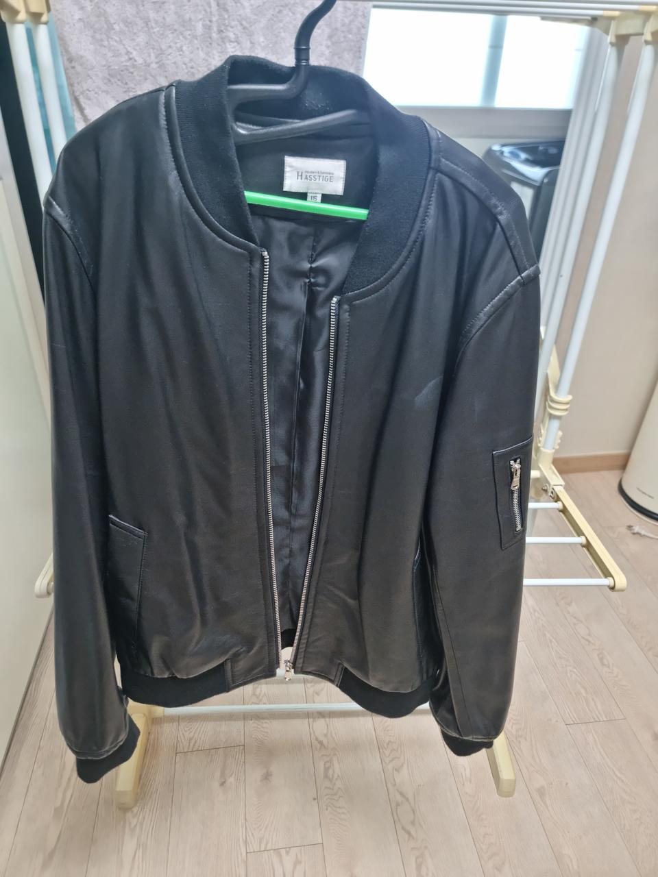 헤스티지 블랙 가죽 봄버 자켓