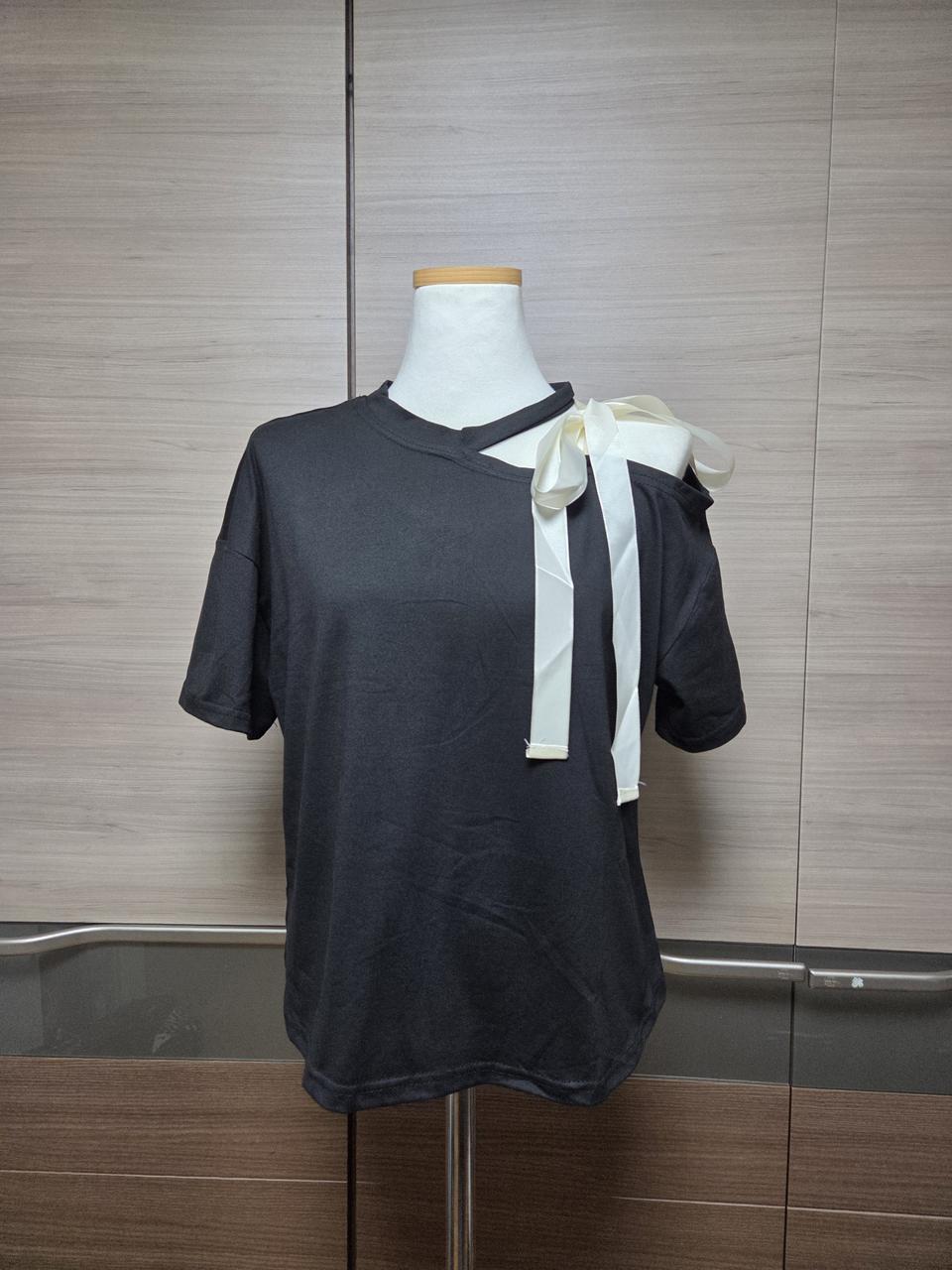 미상품) 블랙 리본 티셔츠