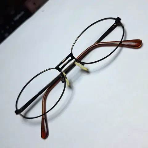 일본 빈티지 브라운톤 메탈 안경테