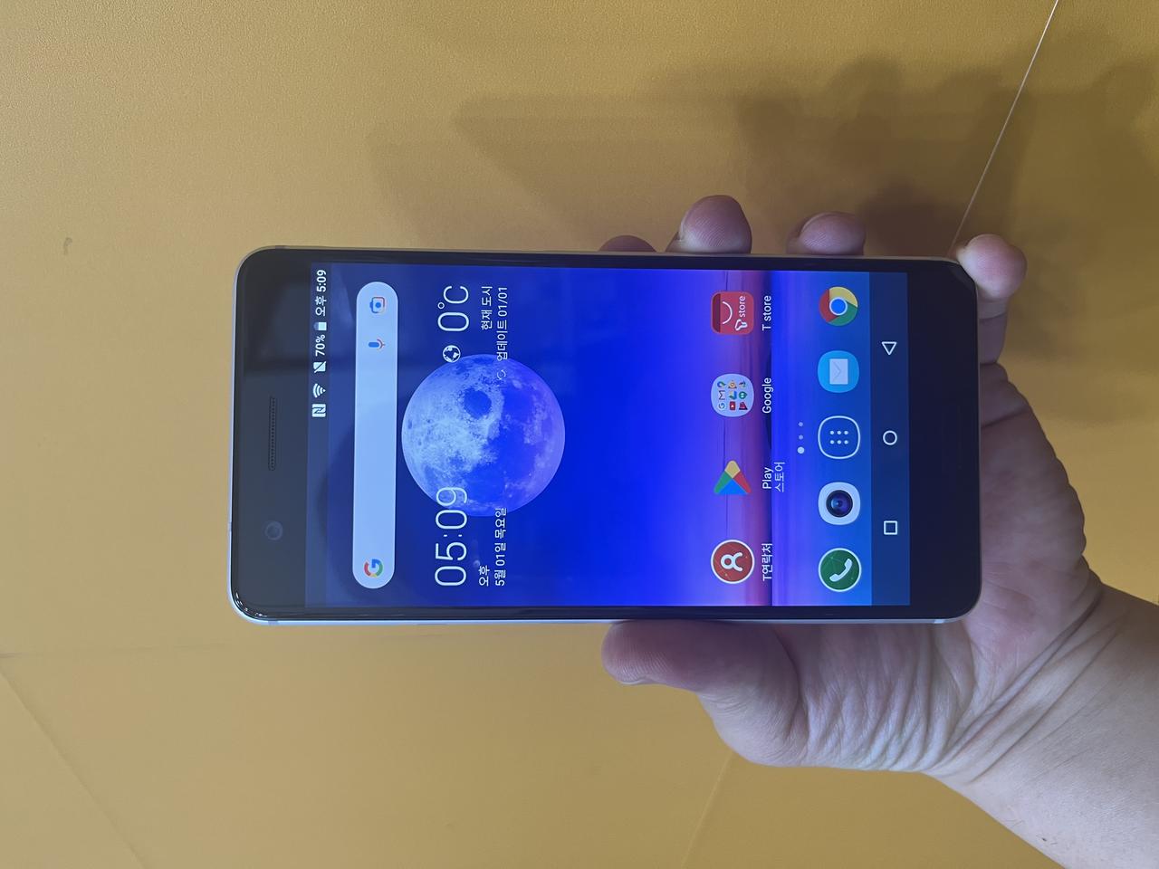 루나 [TG-L900S] 32G 실버 판매합니다