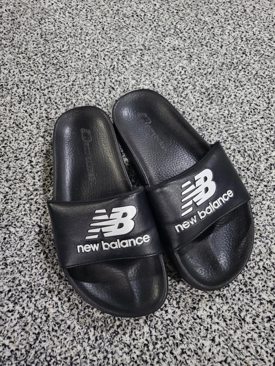뉴발란스 슬리퍼