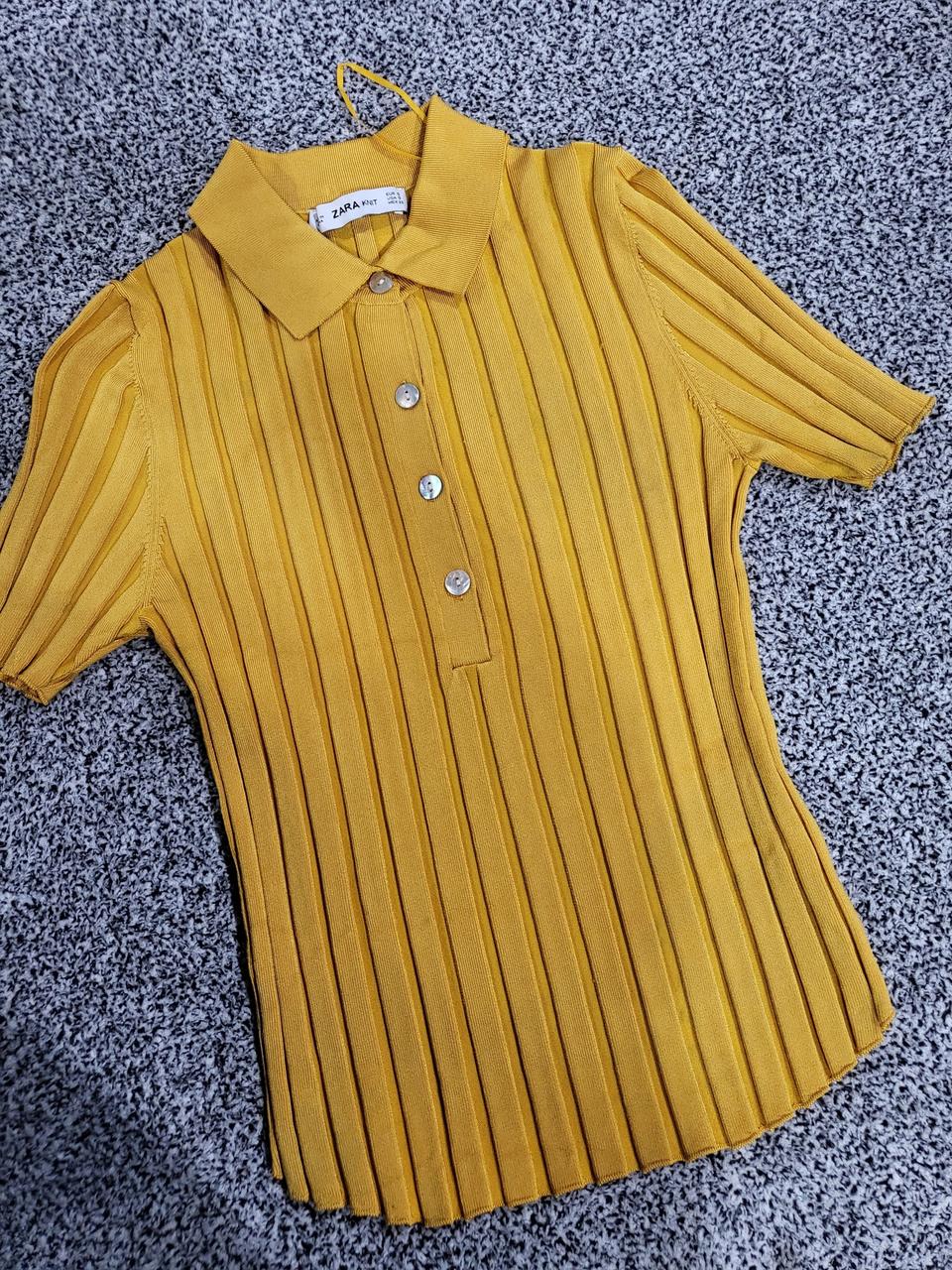 Zara 노란색 니트 피케 셔츠