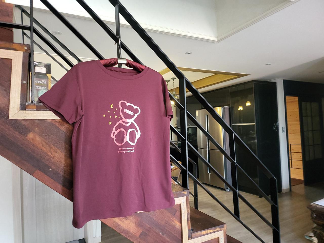 버건디컬러 티/프리