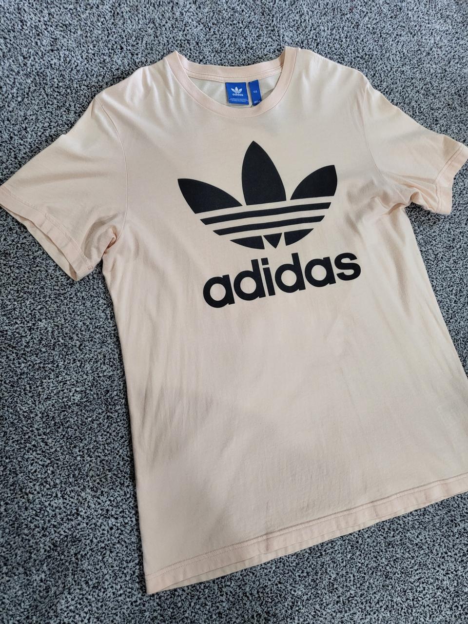 아디다스 트레포일 로고 티셔츠