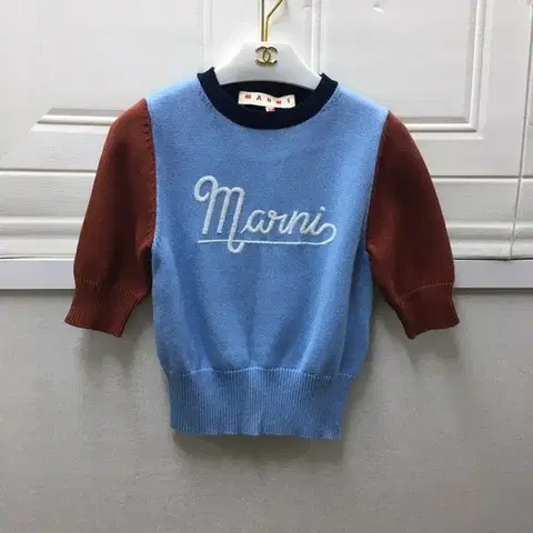 마르니 자수로고 반팔배색니트 크롭니트