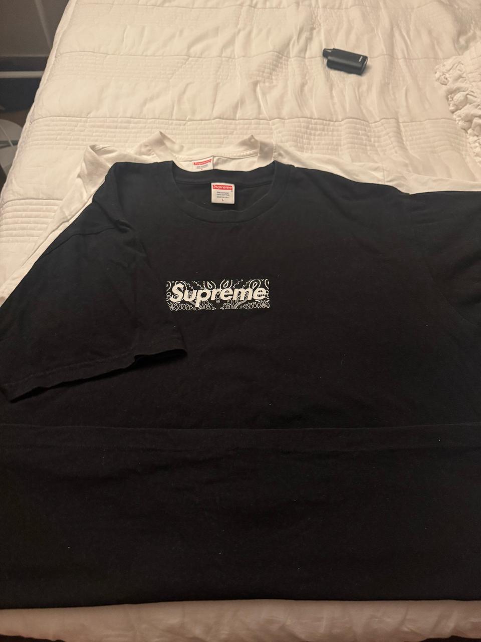 슈프림 반다나 박스로고 반팔