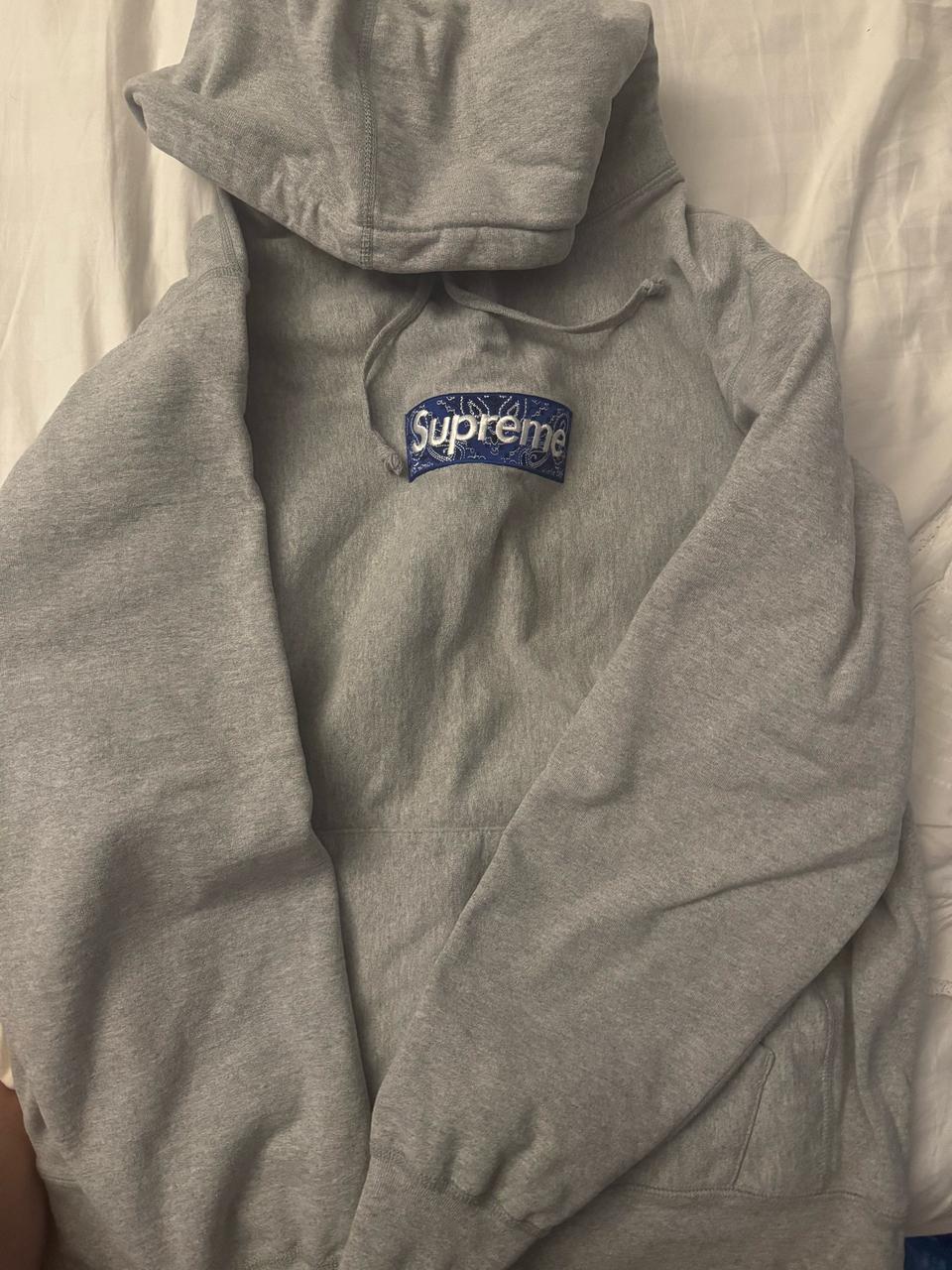 슈프림 반다나 박스로고 후드티