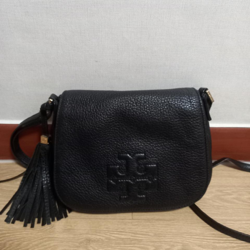 토리버치 크로스백 가로 23 세로 20