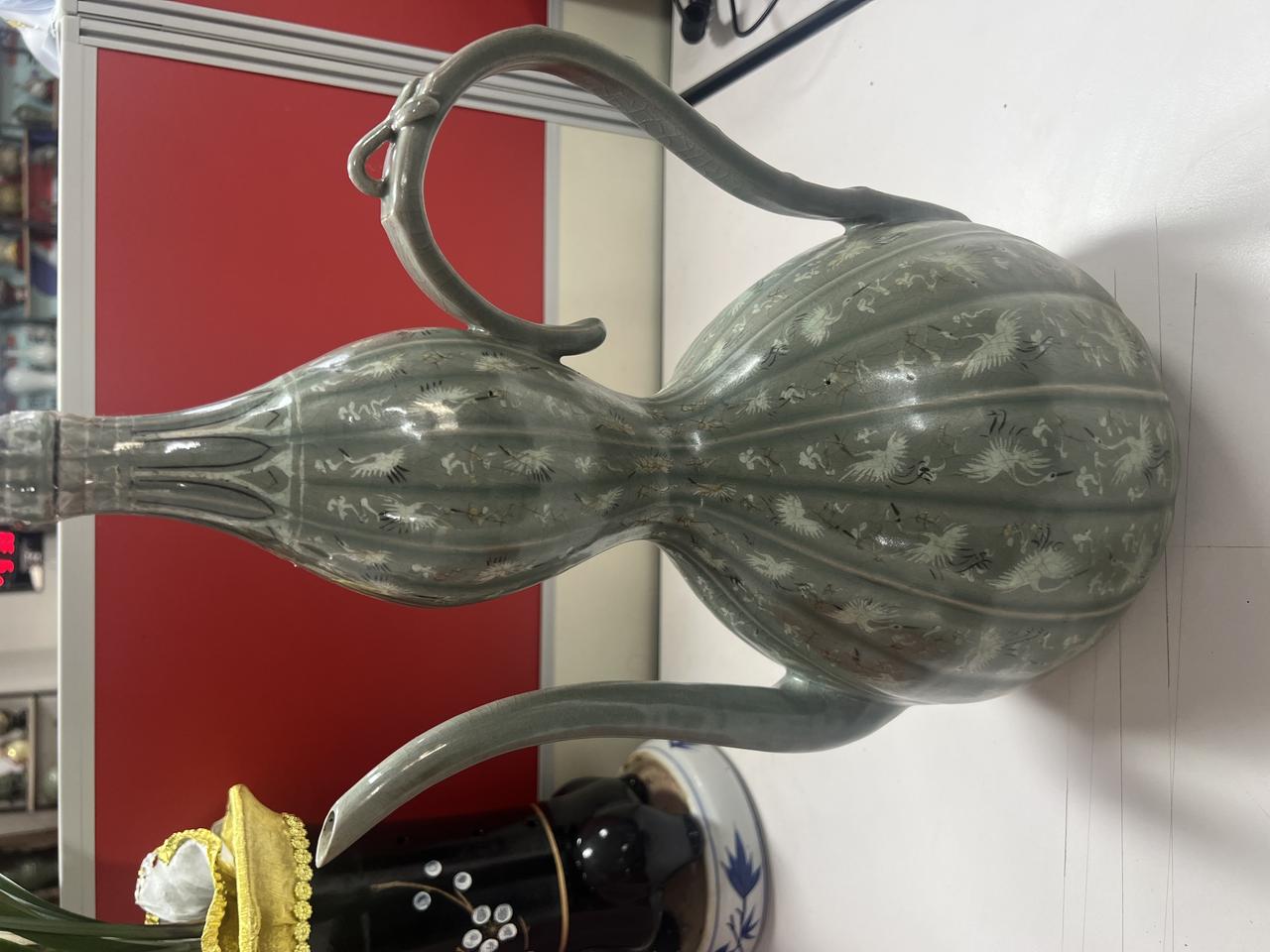 청자상감과릉운학문호로식주자