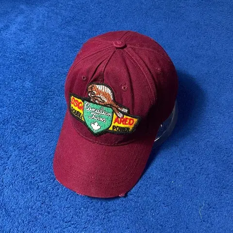 디스퀘어드 빈티지 버건디 볼캡