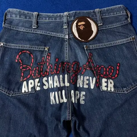 베이프 빅 에이프 헤드 빅사루 백로고 데님 팬츠