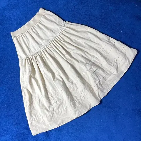 빈티지 모리걸 크림 스커트