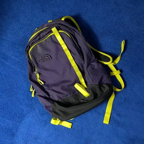 노스페이스 퍼플 백팩