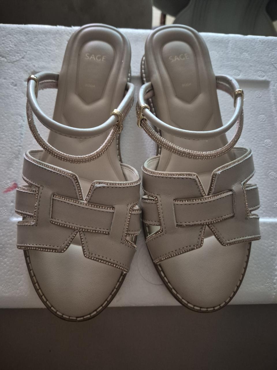 소다보석스트랩샌들 급처50000 245