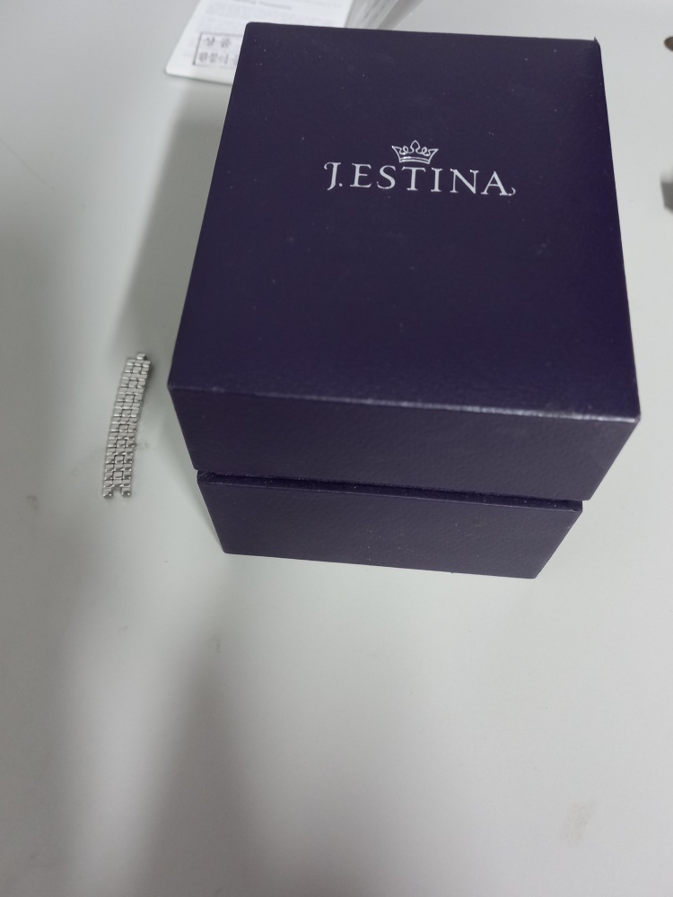 제이에스티나 정품보석시계180000급처