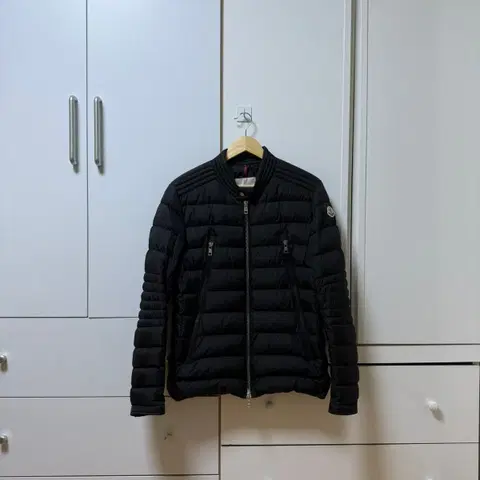 {4size}몽클레어 아미오 패딩