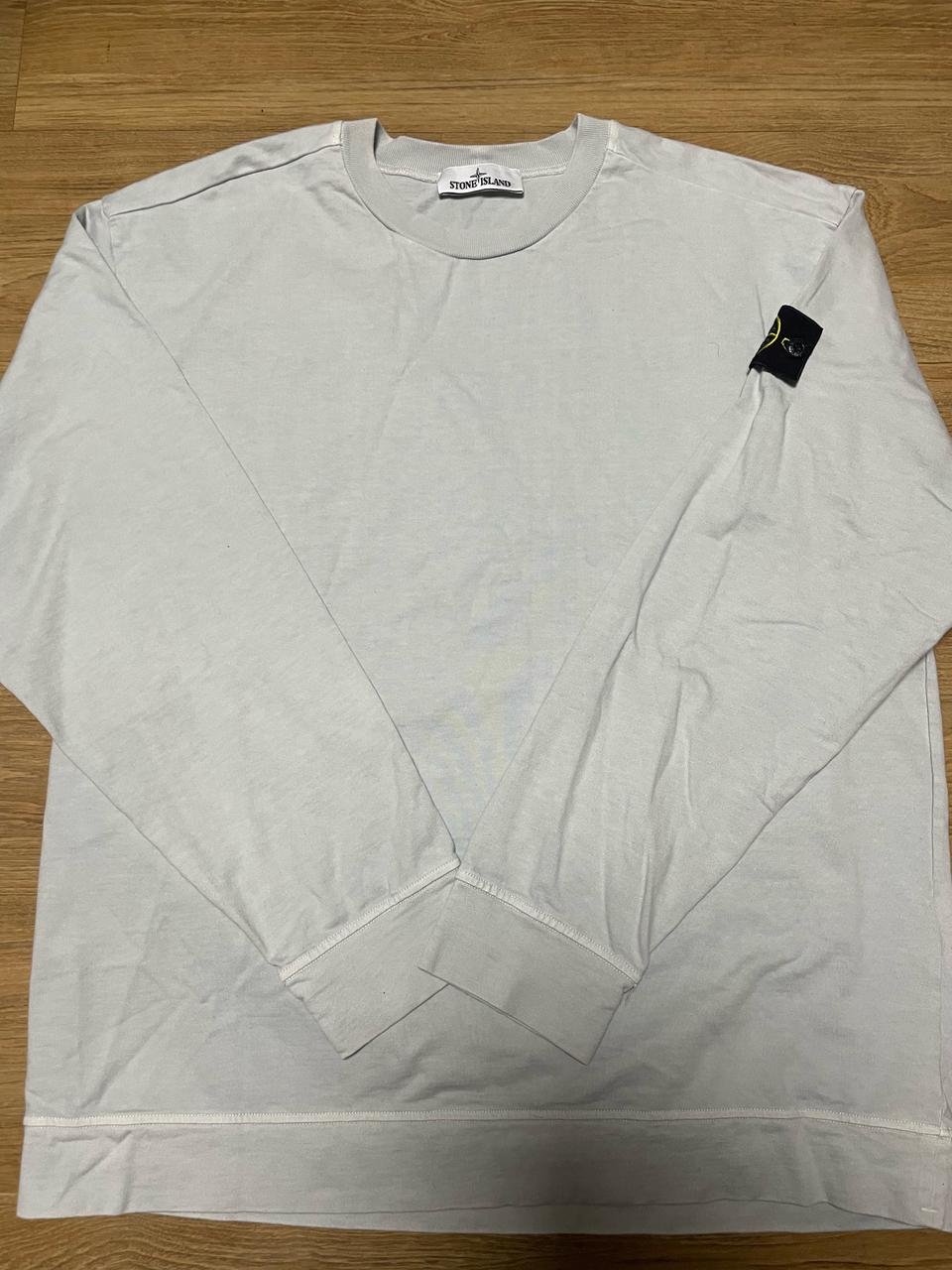 스톤아일랜드 맨투맨