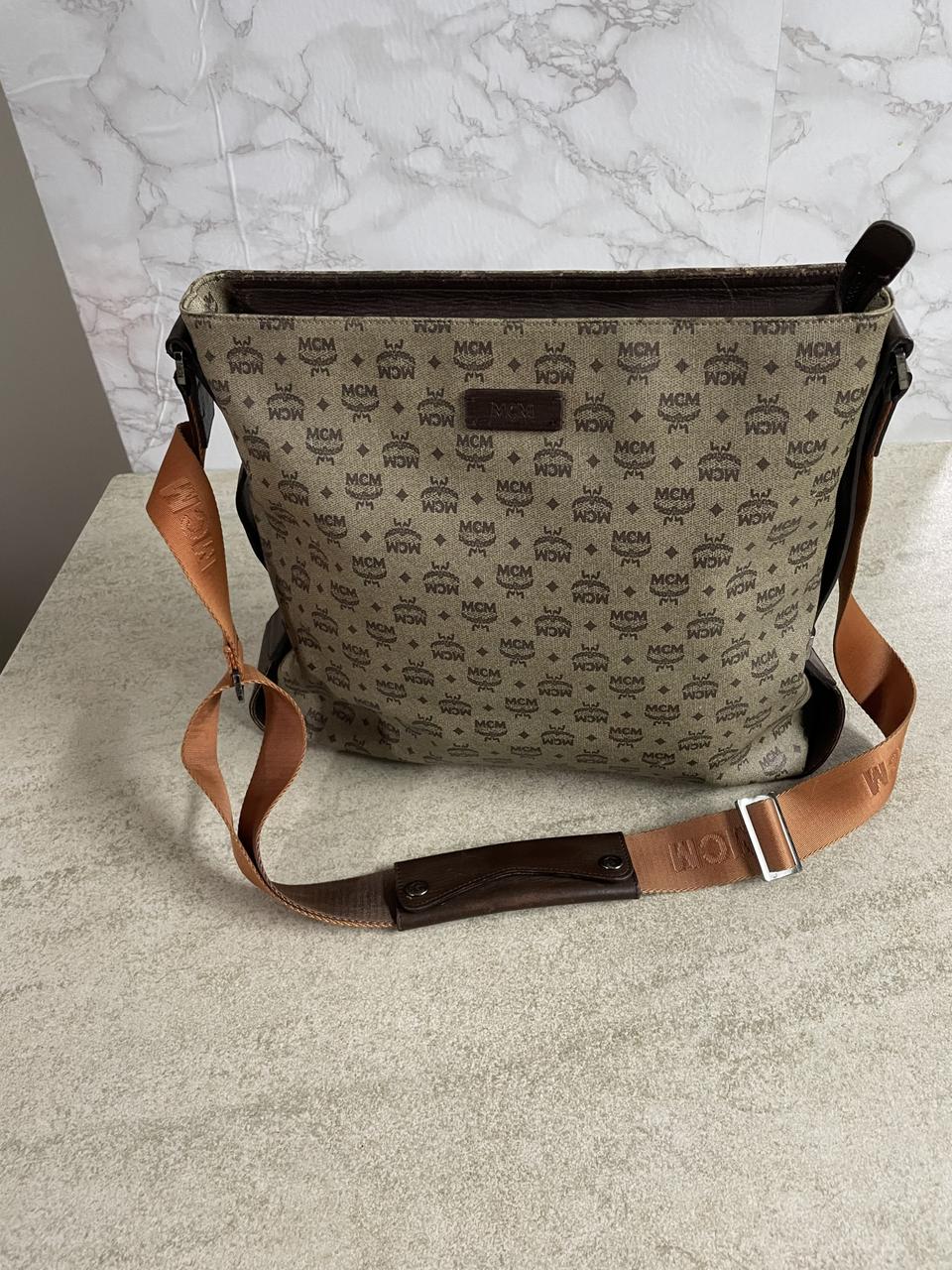 (정품) MCM 비세토스 크로스백