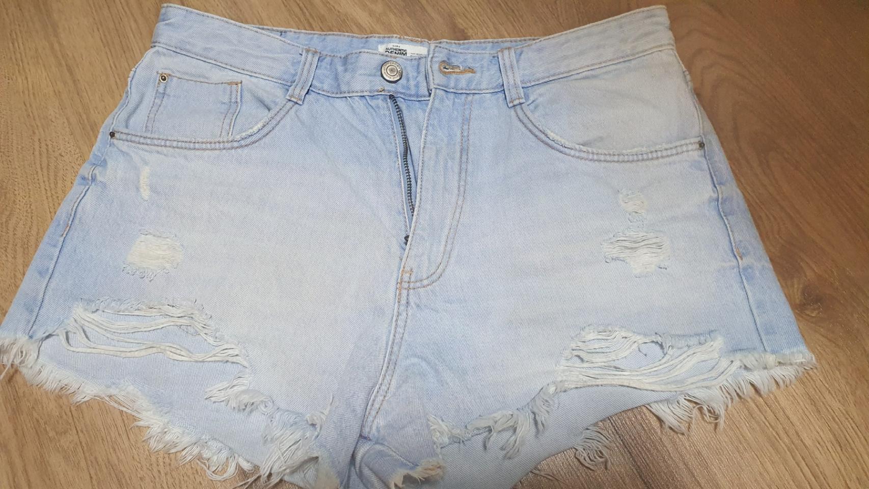 자라 TRF 데님 반바지