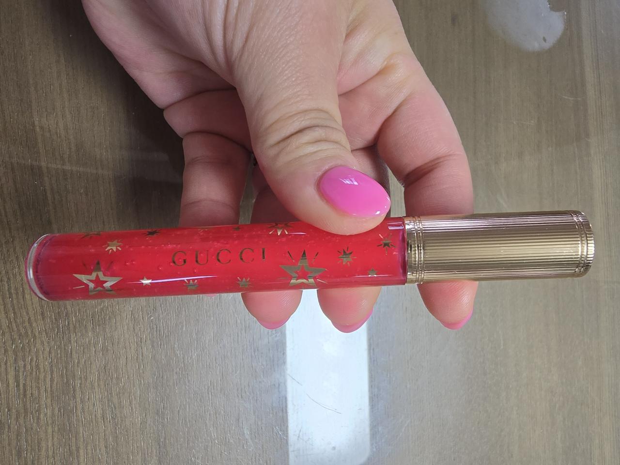 구찌 글로스 아 레브르 414