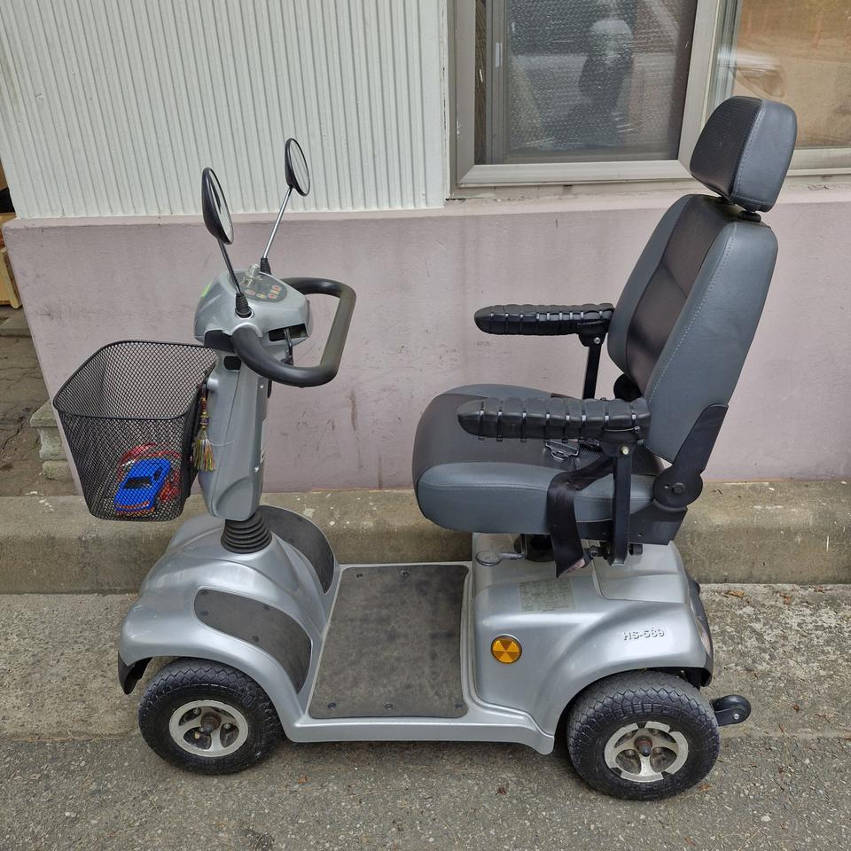 대세엠케어 노인 전동스쿠터