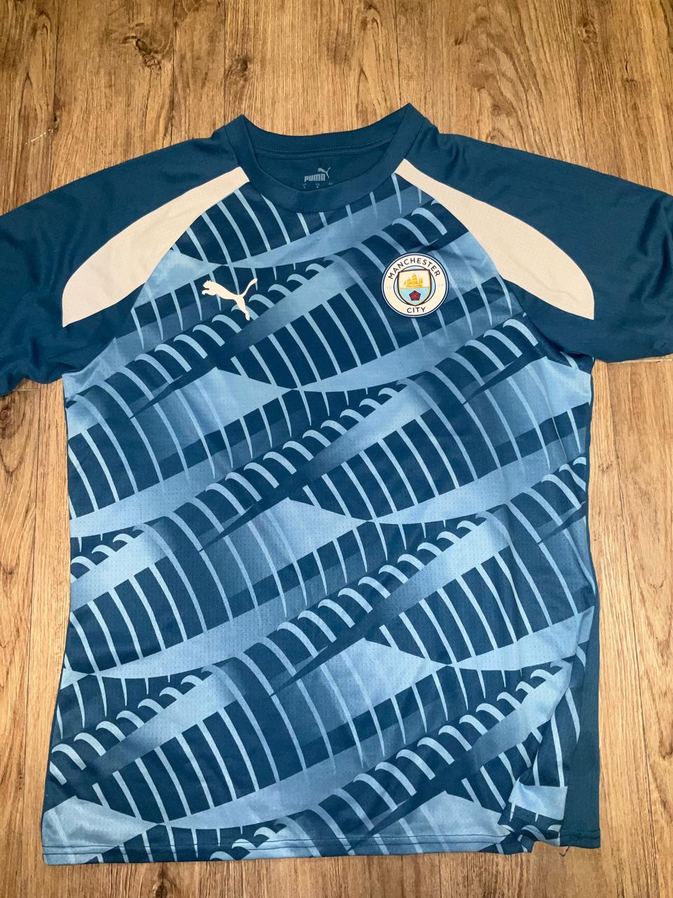 맨시티트레이닝복반팔