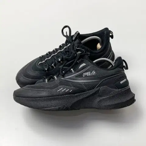 [250/정품] 휠라 뉴런 5 뉴클리어스 운동화 런닝화 러닝화