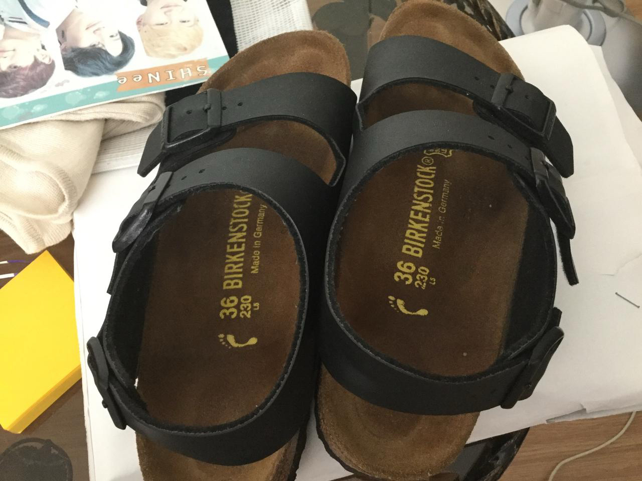 버켄 스탁  여자샌들