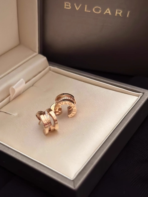 불가리 비제로원 다이아  이어링 귀걸이