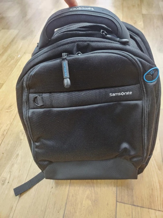 샘소나이트 백팩