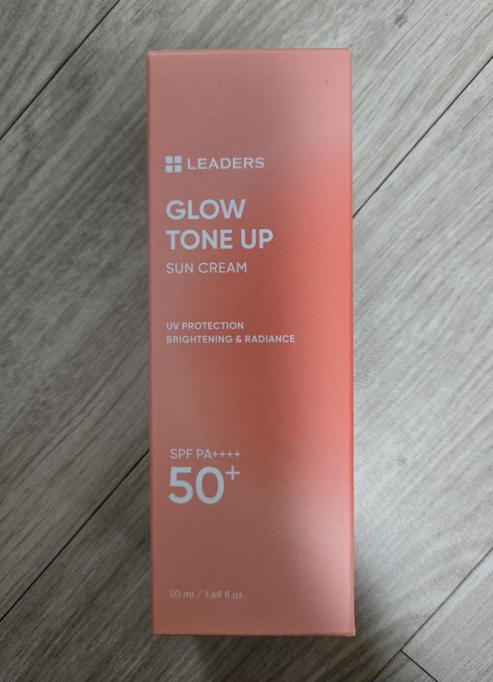 리더스 글로우 톤업 선크림 50ml 새상품 반값택포 판매
