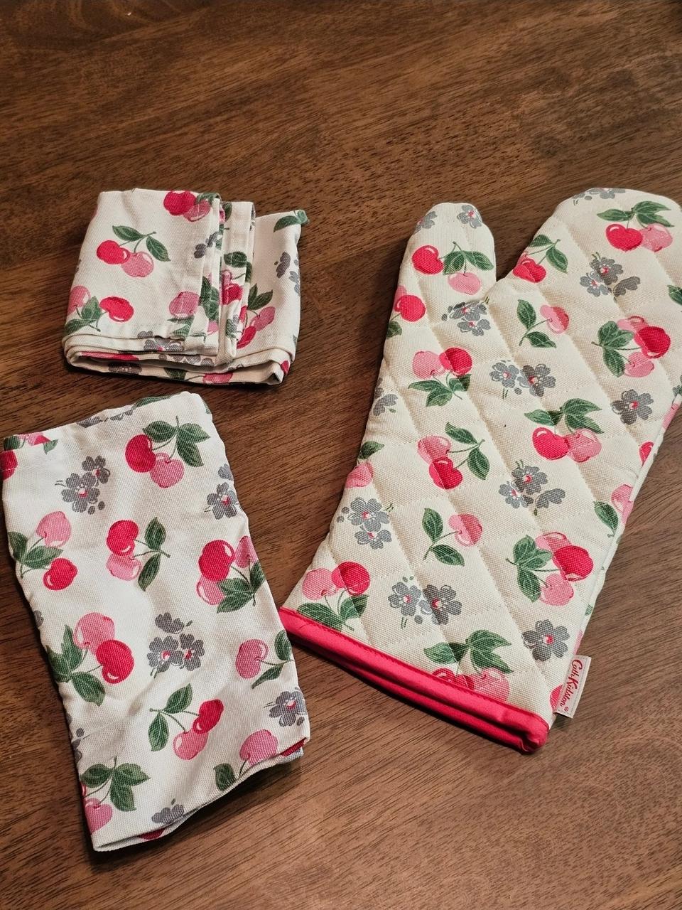 캐드키드슨 오븐장갑 + 식탁매트 2p