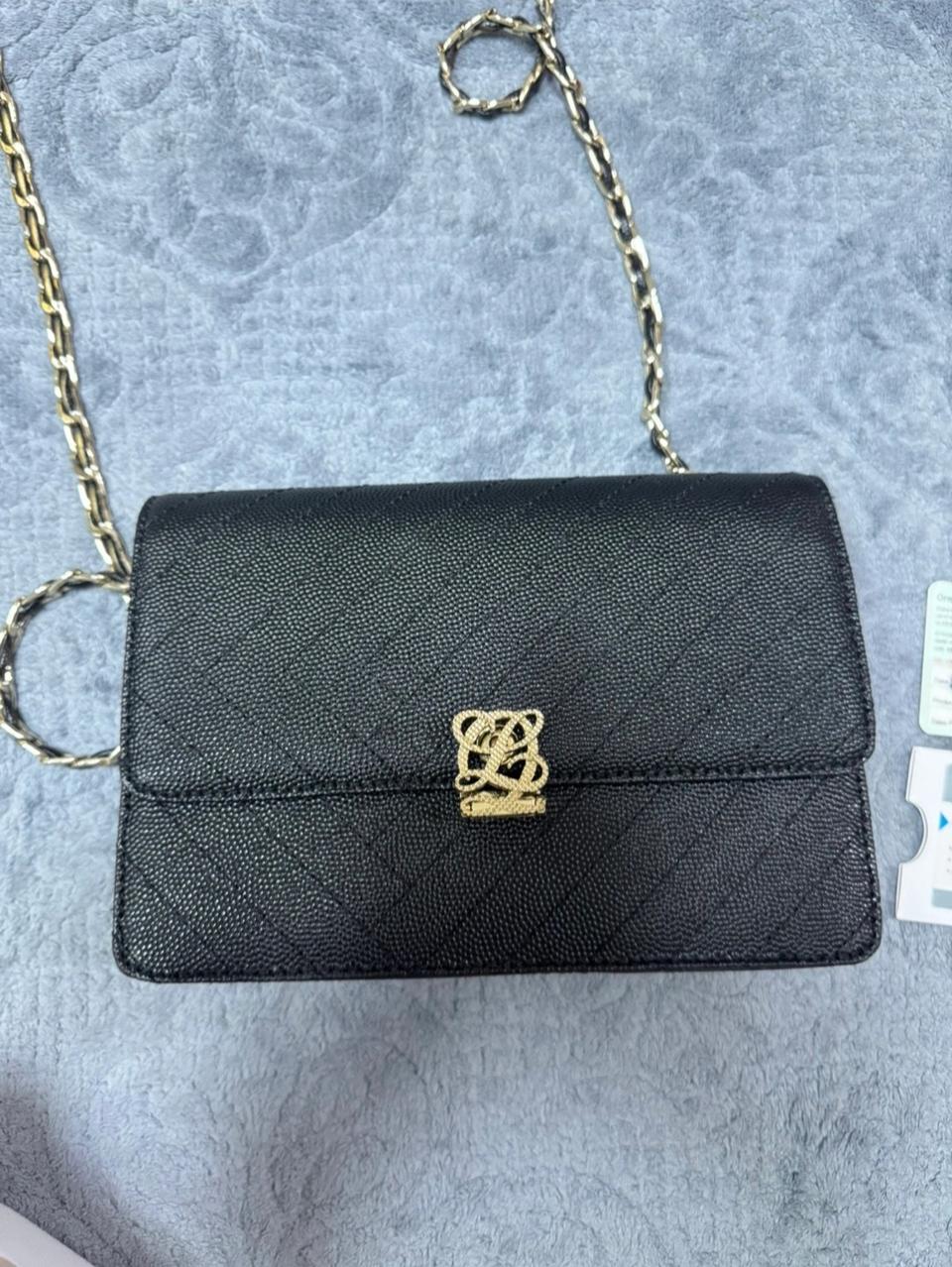 루이까또즈블랙체인백