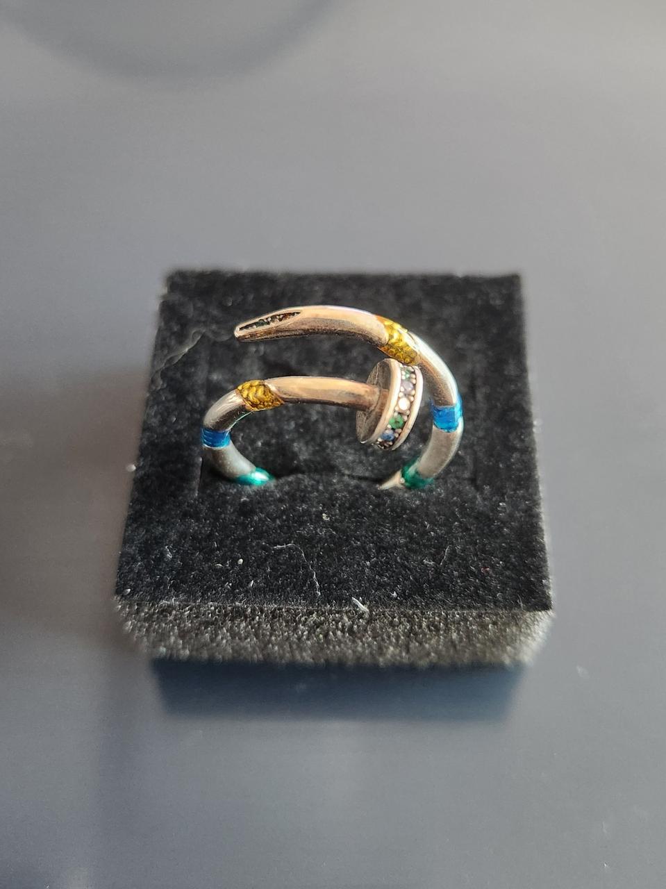 실버925 독특하고 개성있는 못 디자인 반지