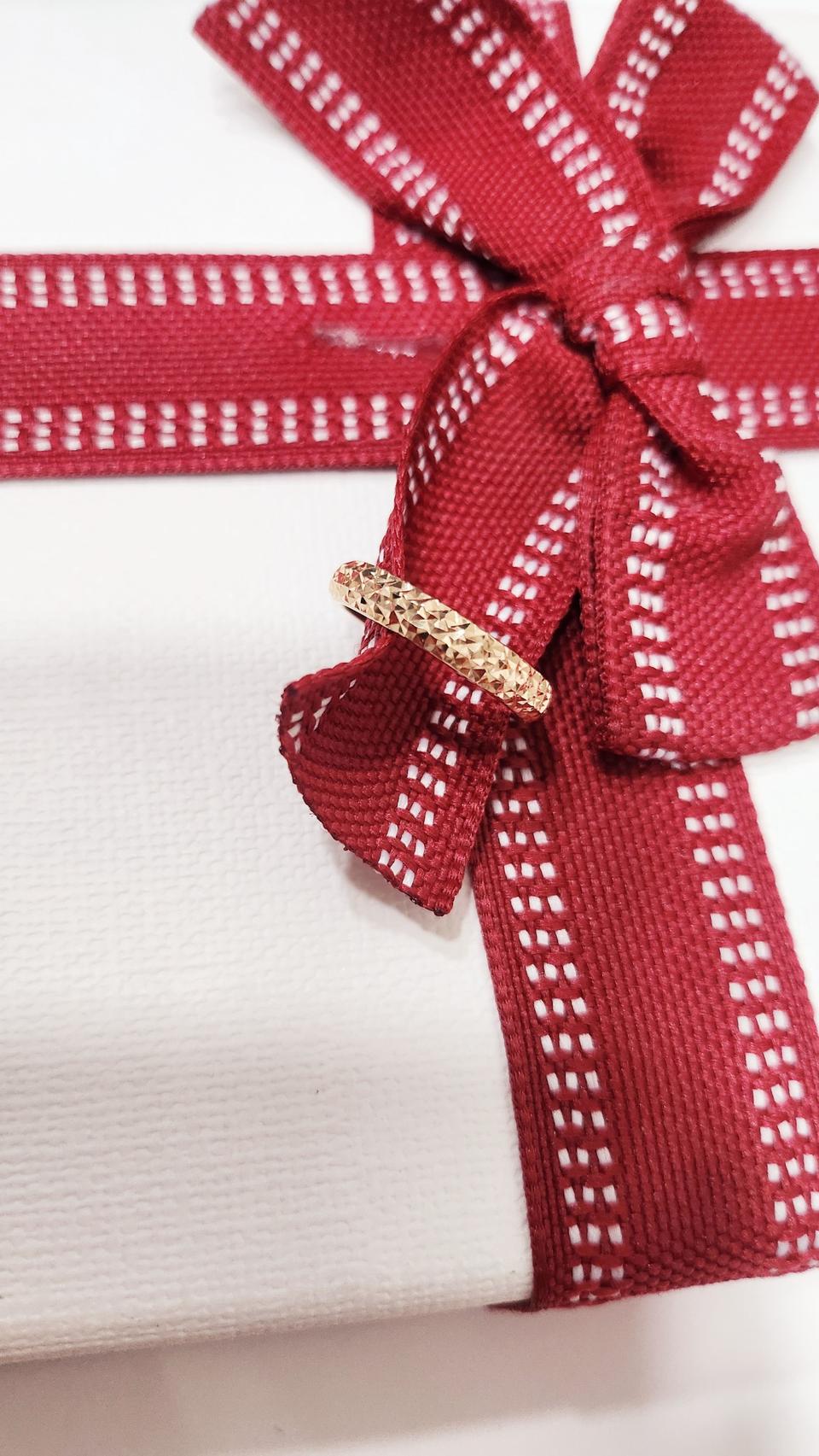 @정리가@ 18k 올 컷팅 반지