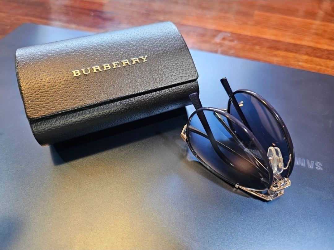 정품 버버리 선글라스