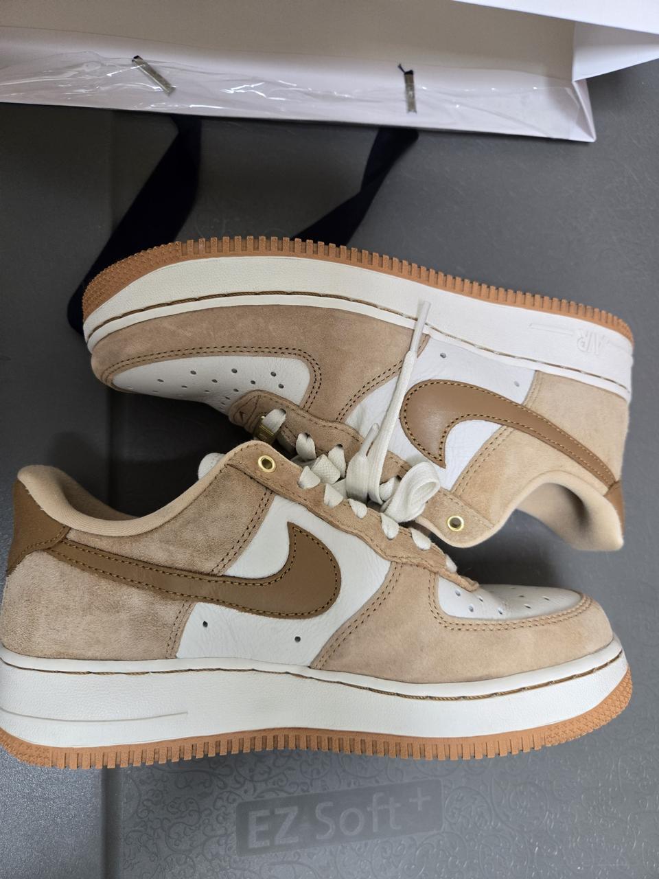 에어포스1 LXX 플랙스 245