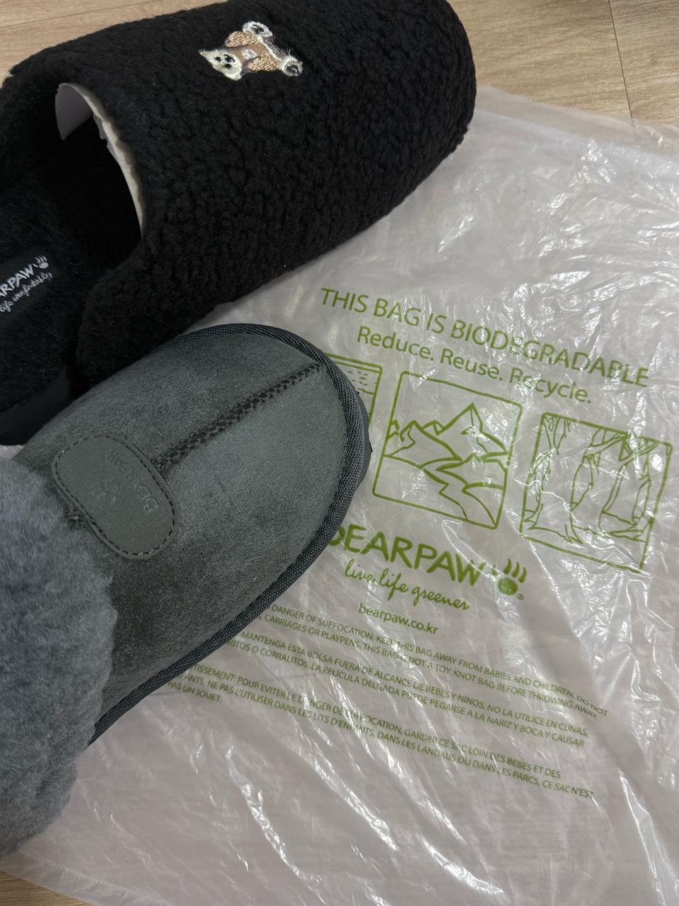 베어파우 털 슬리퍼 새상품 230 두종류 판매합니다