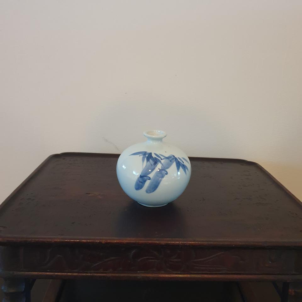 죽문 백자청화 화병