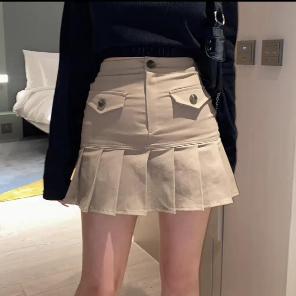 베이지 포켓 테니스 미니 스커트