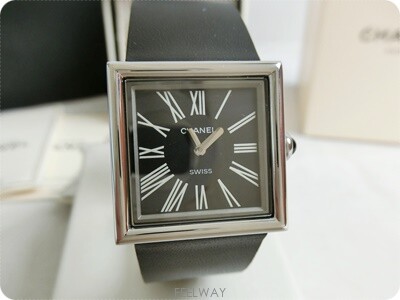 샤넬 마드모아젤 23mm 스몰 스퀘어 모델 쿼츠