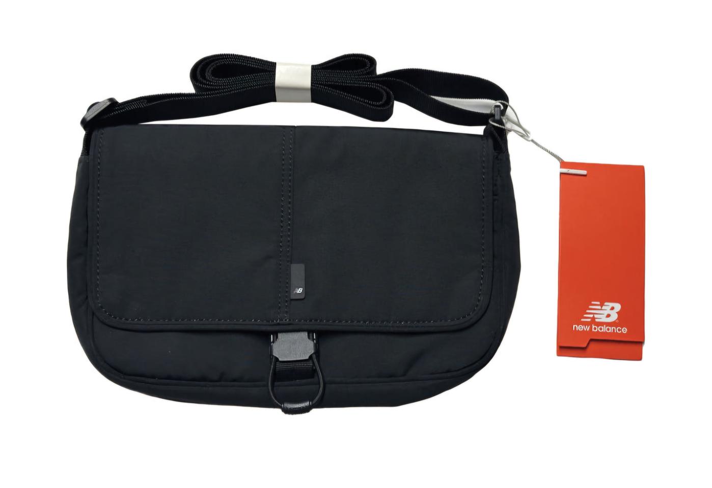 뉴발란스 더 크로스백 S 블랙