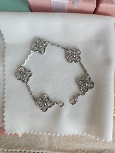 18k랩다이아팔찌