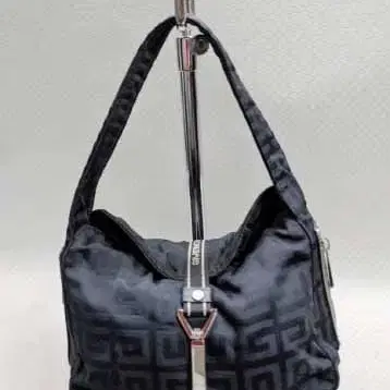 지방시 미니 호보백