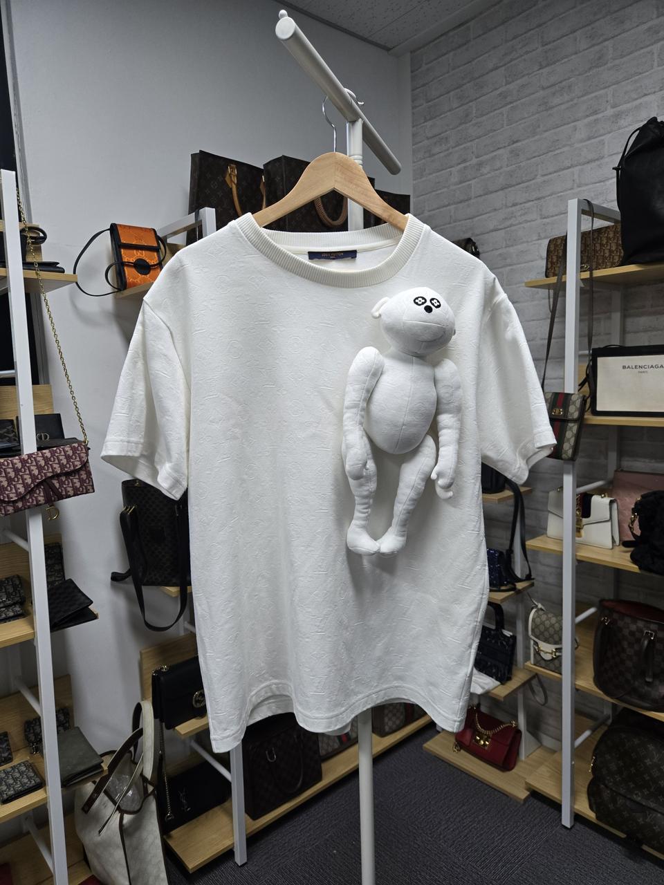 [A급][정품]루이비통 몽키 3d 모노그램 반팔티