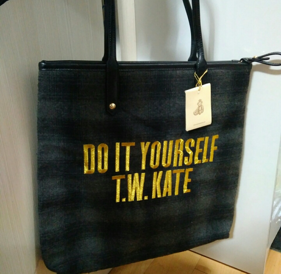 (할인)원가10만원 '울' 새상품 블랙체크백