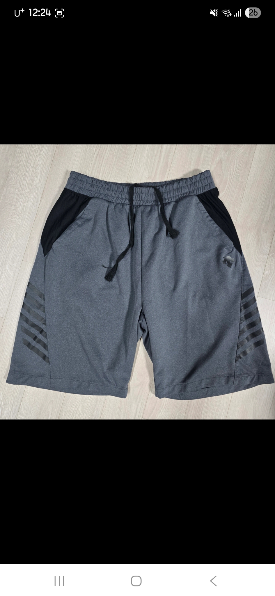 데상트 밴딩 반바지.  싸이즈 28~30